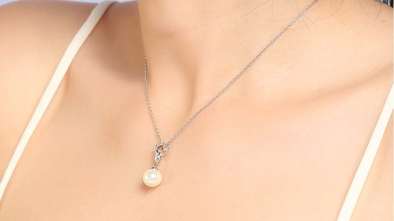 Thiết kế đơn giản nhưng kh&ocirc;ng k&eacute;m phần sang trọng